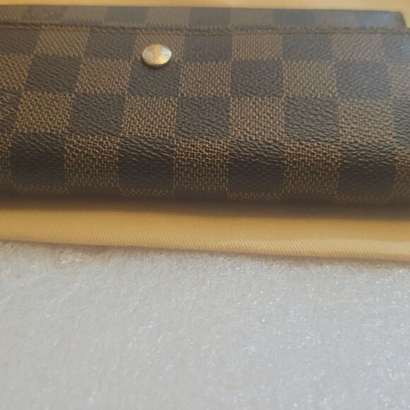 Authentic Louis Vuitton Damier Ebene Sarah Wallet International FUll set : Box - Picture 3 of 15